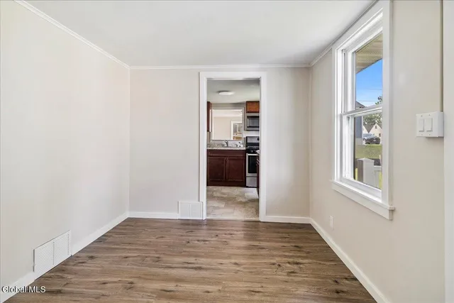 $1,500 | 41 Virginia Avenue, Unit 2, Colonie, NY 12205