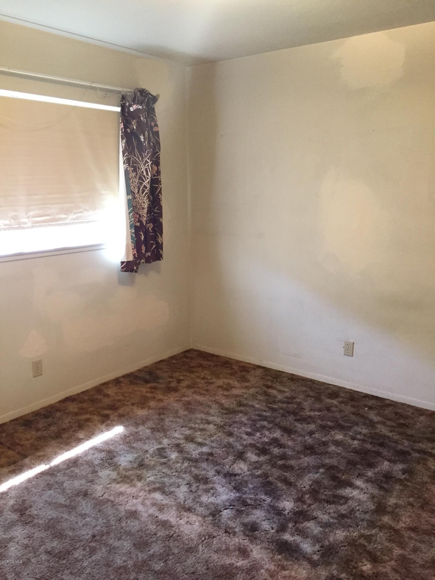 3033 G Street Oxnard, CA 93033 - Photo 8 of 11 IMG_3203