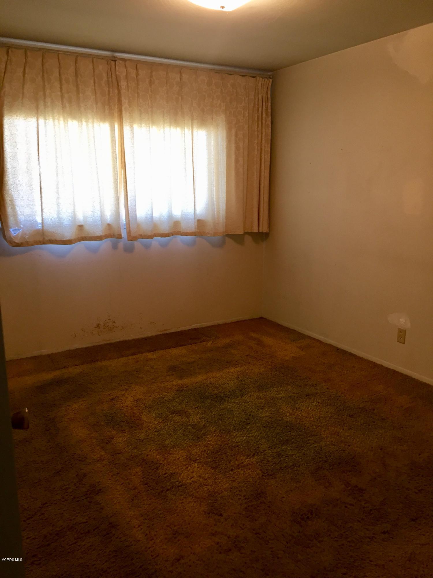 3033 G Street Oxnard, CA 93033 - Photo 10 of 11 IMG_E3200