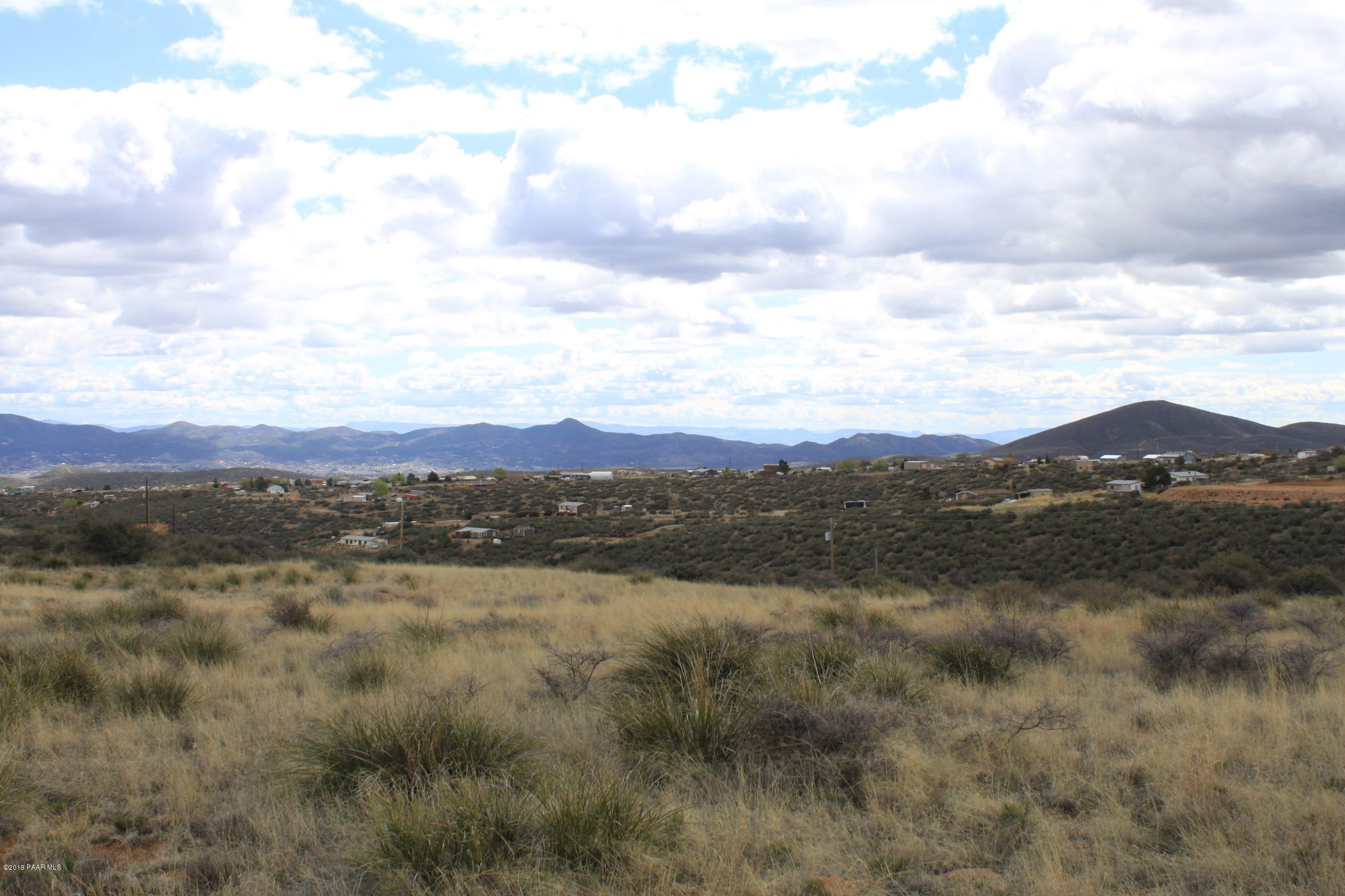 9240 Wolf Road Dewey-Humboldt, AZ 86327 - Photo 14 of 14 a view of lake with mountain