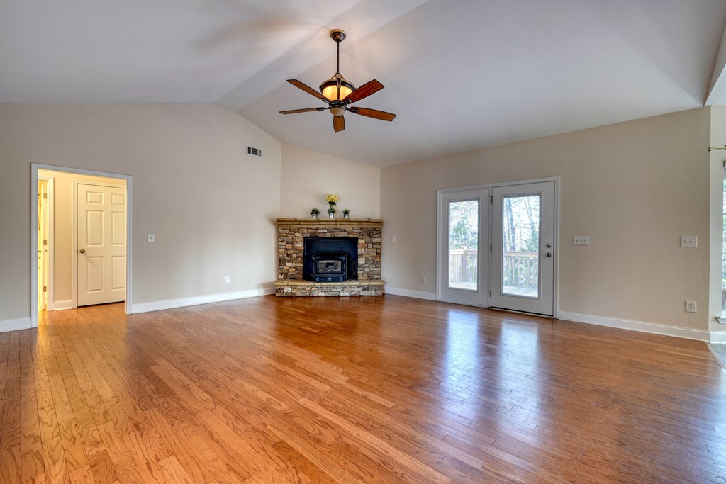 48 12 Point Road Blairsville, GA 30512 - Photo 10 of 47 Gallery Image 10