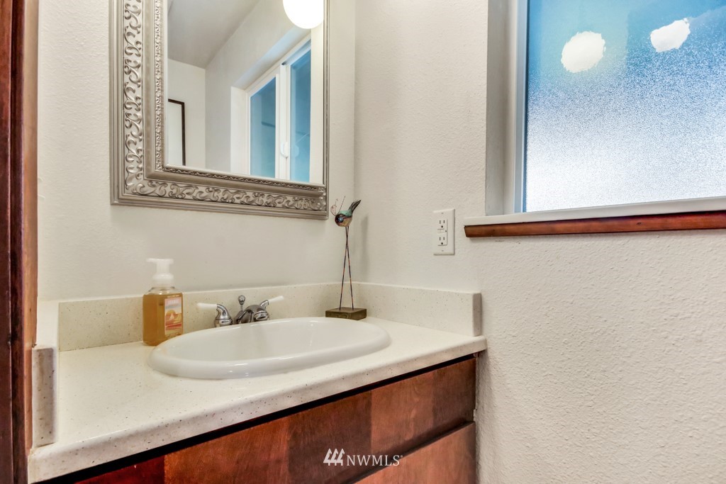 1311 Silver Street Sumner, WA 98390 - Photo 16 of 38 Gallery Image 16