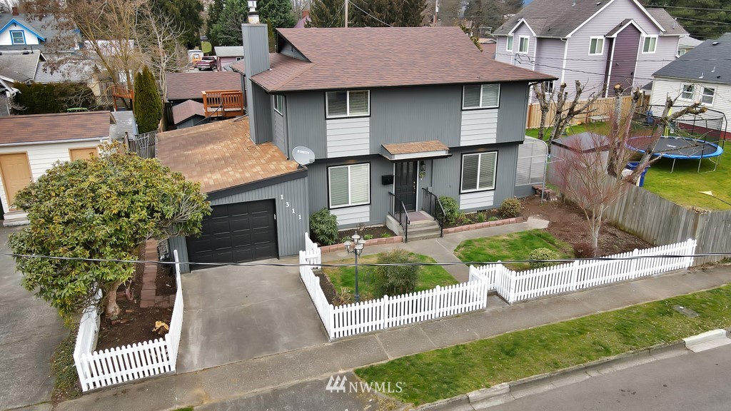 1311 Silver Street Sumner, WA 98390 - Photo 3 of 38 Gallery Image 3