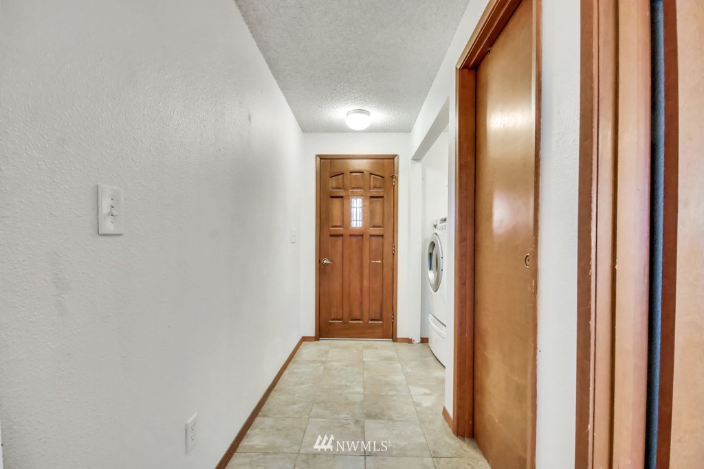 1311 Silver Street Sumner, WA 98390 - Photo 26 of 38 Gallery Image 26