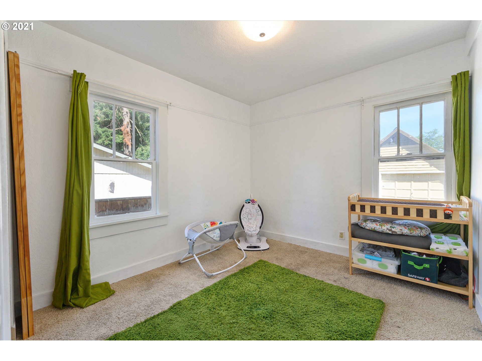 16039 Southeast Johnson Road Clackamas, OR 97015 - Photo 14 of 25 Gallery Image 14