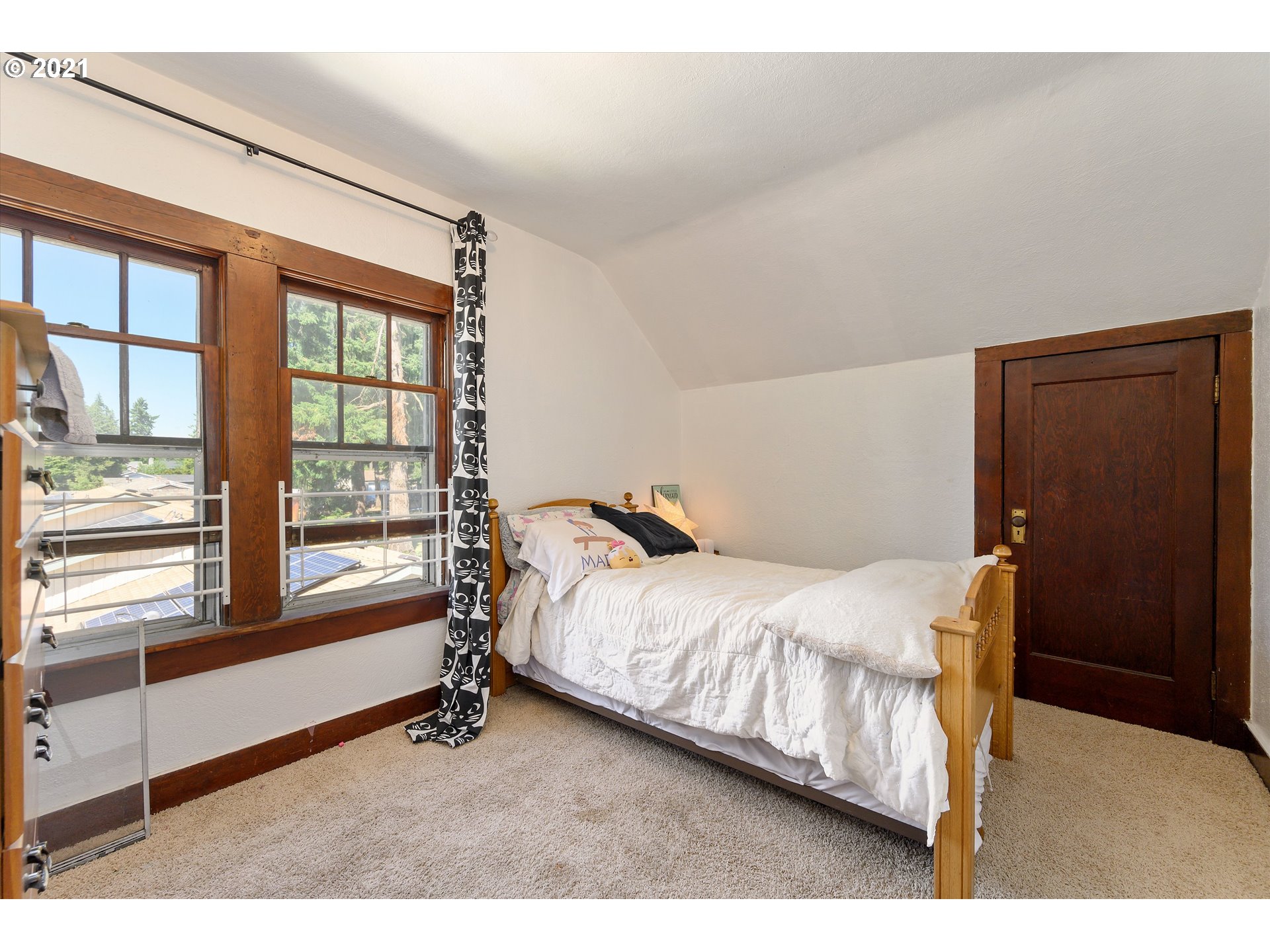 16039 Southeast Johnson Road Clackamas, OR 97015 - Photo 18 of 25 Gallery Image 18