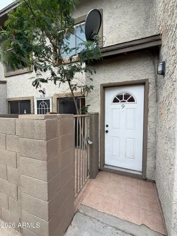 $1,250 | 1620 East Cambridge Avenue, Unit 9, Phoenix, AZ 85006