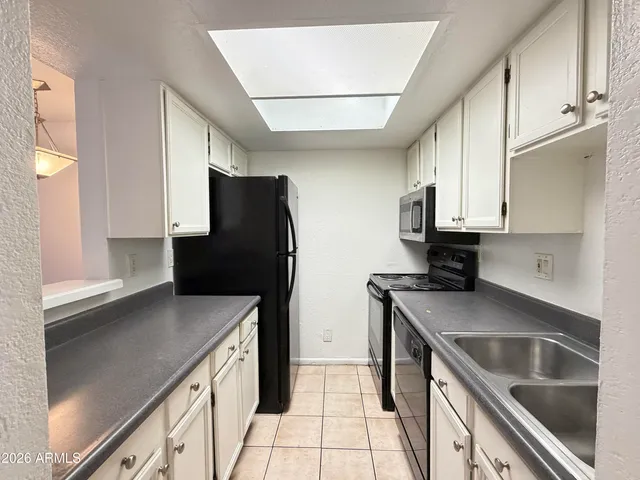 $1,250 | 1620 East Cambridge Avenue, Unit 9, Phoenix, AZ 85006