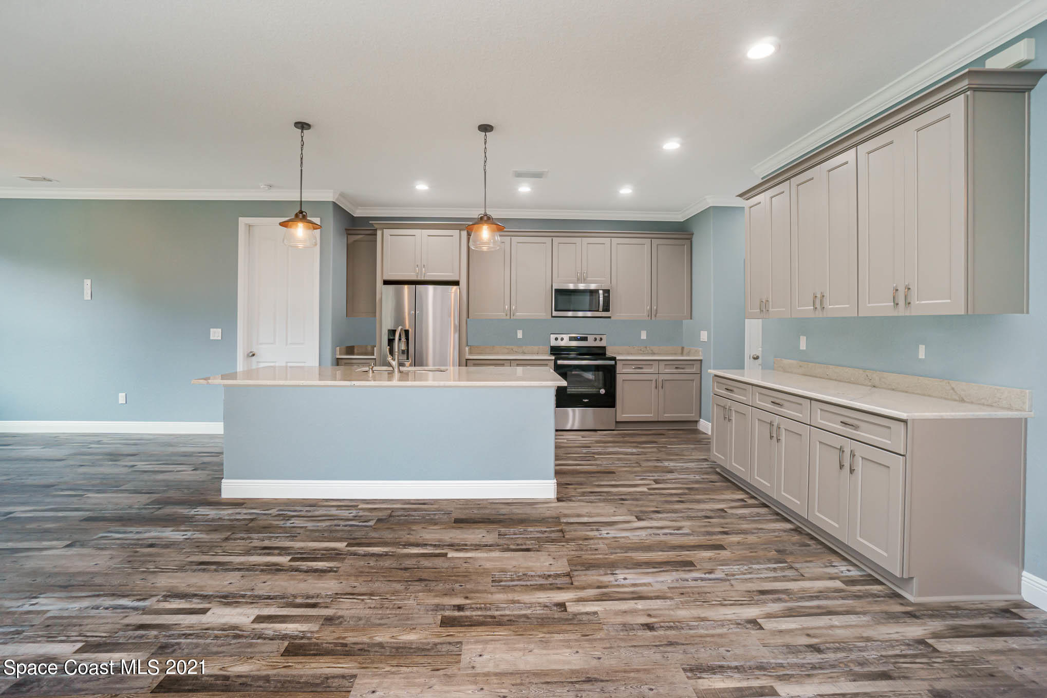 1795 Turpentine Road Mims, FL 32754 - Photo 8 of 35 Spaur1795TurpentinePhotoPack_6-Edit