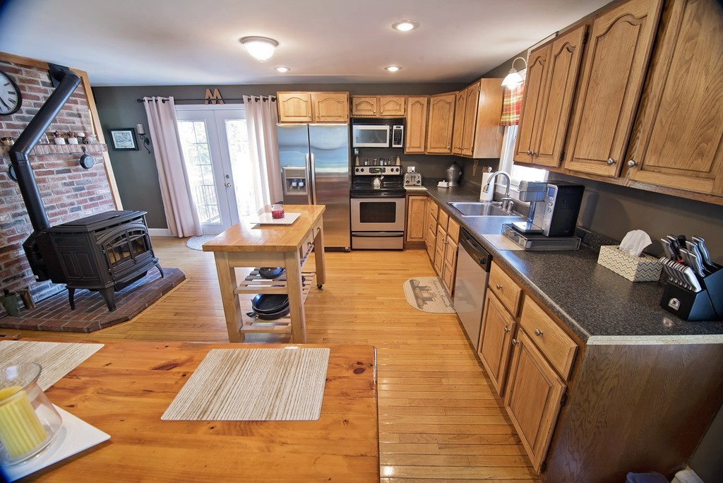 25 Kennedy Road Kingston, MA 02364 - Photo 7 of 30 Gallery Image 7