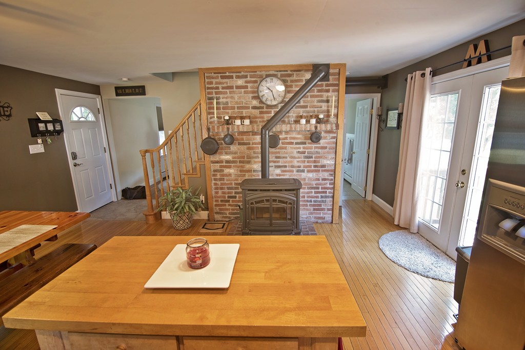 25 Kennedy Road Kingston, MA 02364 - Photo 9 of 30 Gallery Image 9