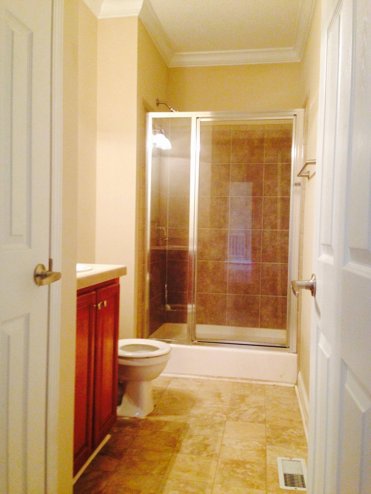 1035 Lebanon Road Ridgeville, SC 29472 - Photo 5 of 21 guest bathroom