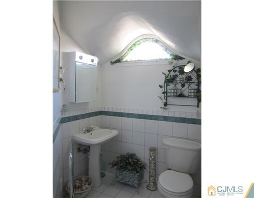 63 Spring Street Metuchen, NJ 08840 - Photo 23 of 25 Gallery Image 23