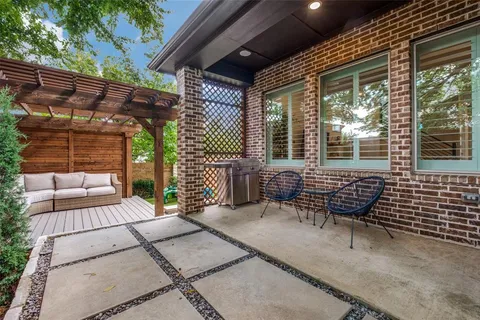 $799,900 | 9175 Rock Daisy Court, Dallas, TX 75231
