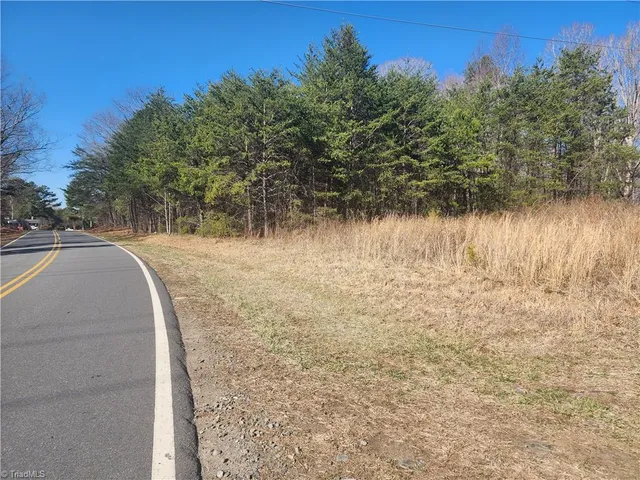 $95,000 | 0 Golf Course Road, Pilot Mountain, NC 27041