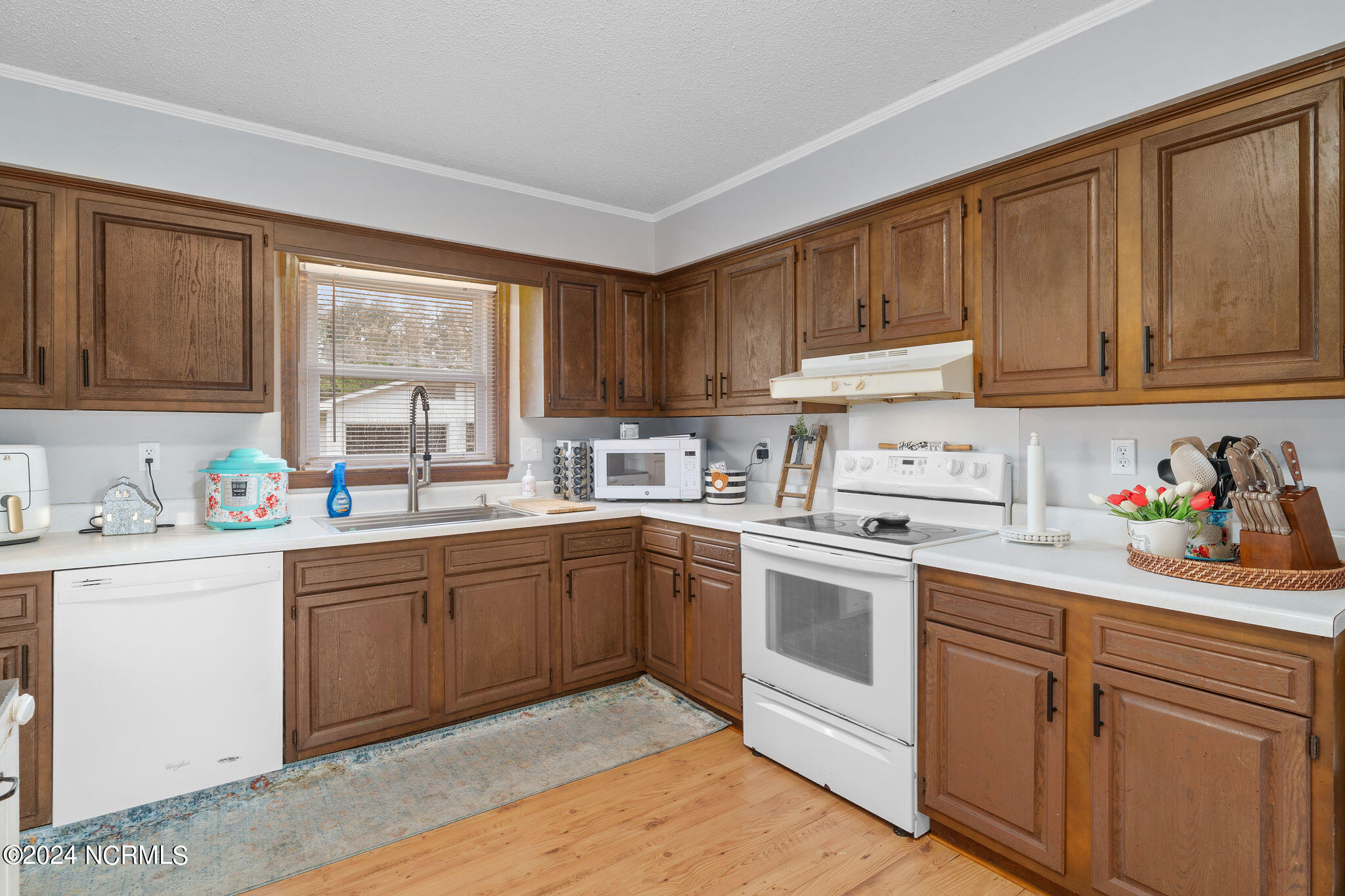 506 Forrest Road Warsaw, NC 28398 - Photo 8 of 22 506forresthaley-8