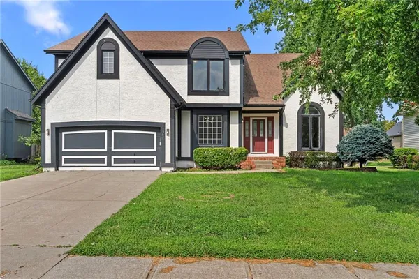 $479,000 | 1361 South Hunter Drive, Olathe, KS 66062