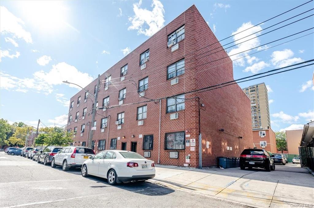 939 Croes Avenue Bronx, NY 10473 - Photo 3 of 34