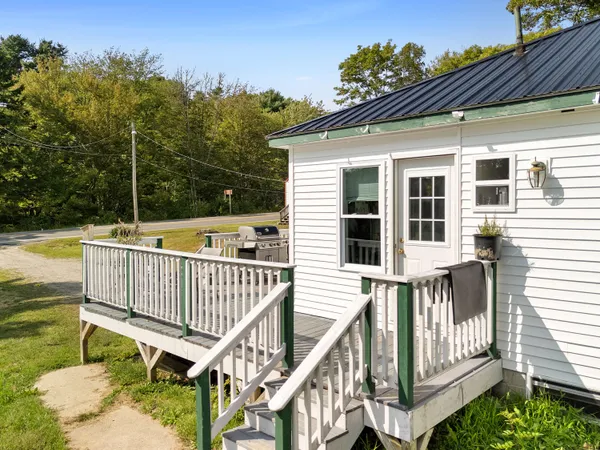 $555,000 | 1682-1676 Main Road, Phippsburg, ME 04562