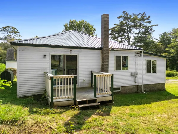 $555,000 | 1682-1676 Main Road, Phippsburg, ME 04562