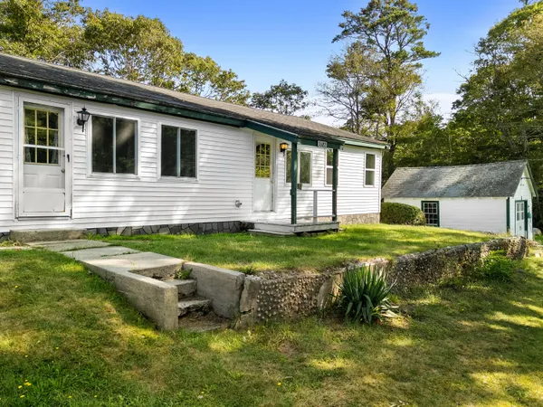 $555,000 | 1682-1676 Main Road, Phippsburg, ME 04562