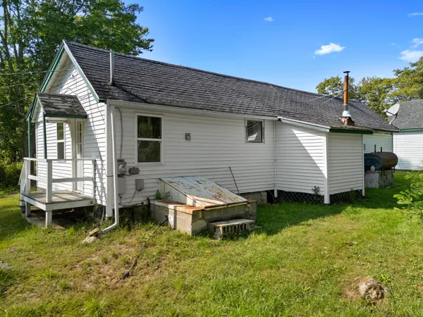 $555,000 | 1682-1676 Main Road, Phippsburg, ME 04562