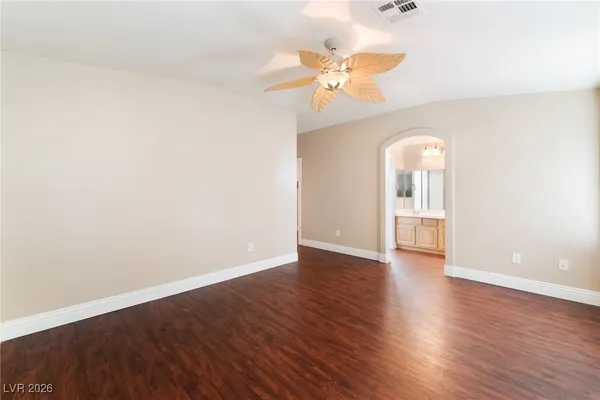 $2,300 | 4824 Violet Bay Court, Las Vegas, NV 89131