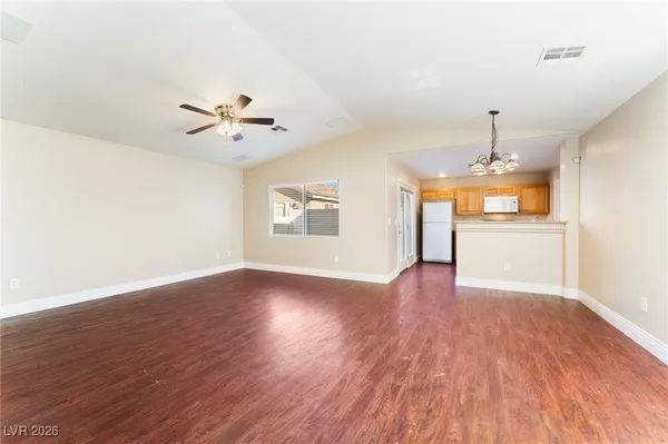 $2,300 | 4824 Violet Bay Court, Las Vegas, NV 89131