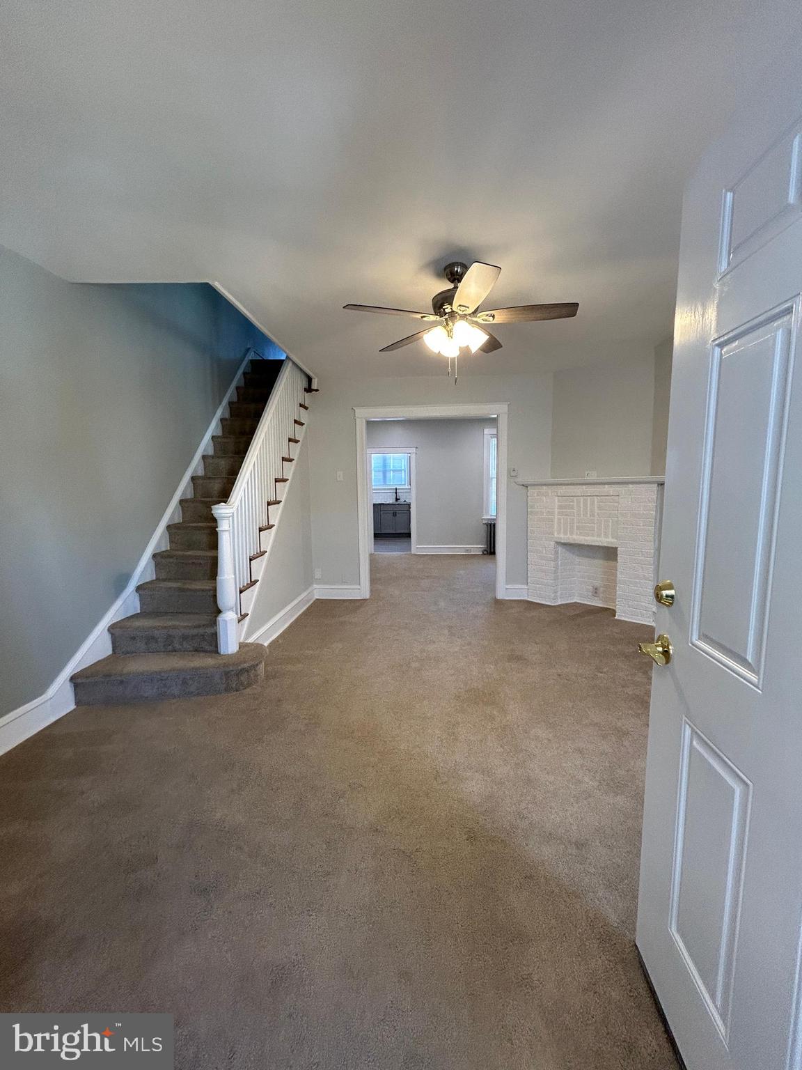 46 Lamport Road Upper Darby, PA 19082 - Photo 9 of 33 a view of a livingroom with an empty space