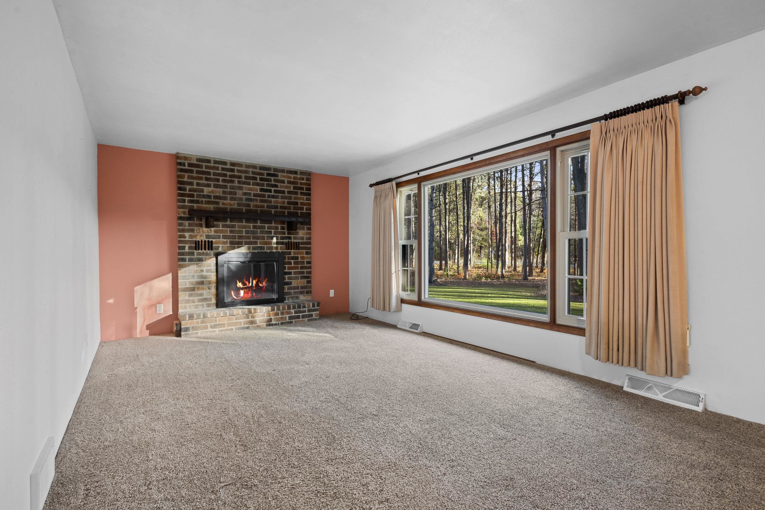 W1311 Madsen Road Marinette, WI 54143 - Photo 6 of 56