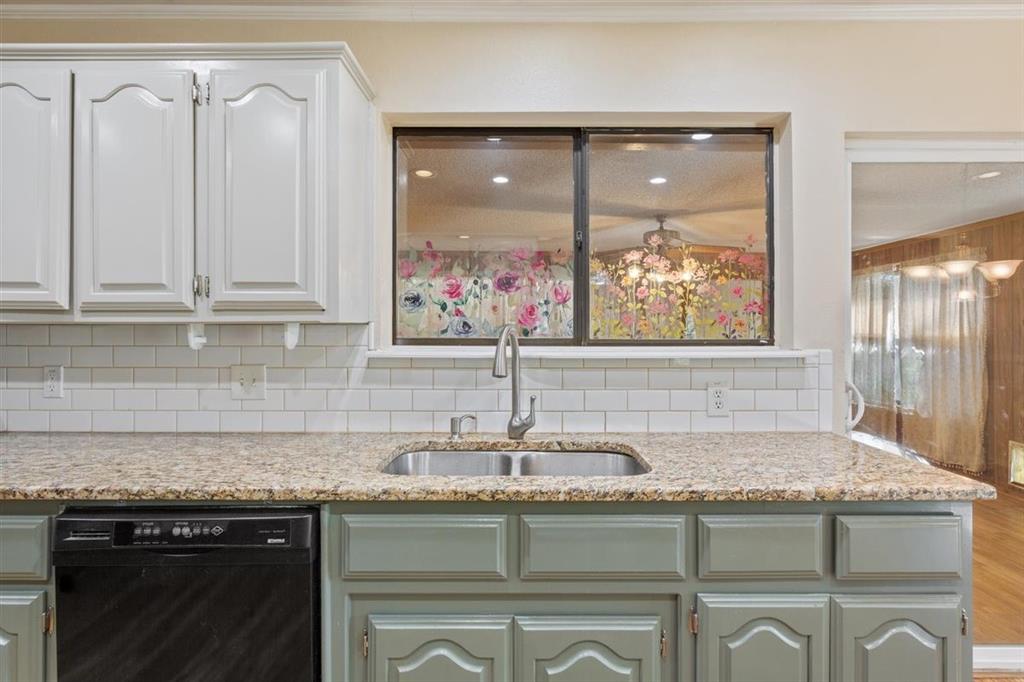 231 Del Rio Drive Hewitt, TX 76643 - Photo 13 of 36 Gallery Image 13
