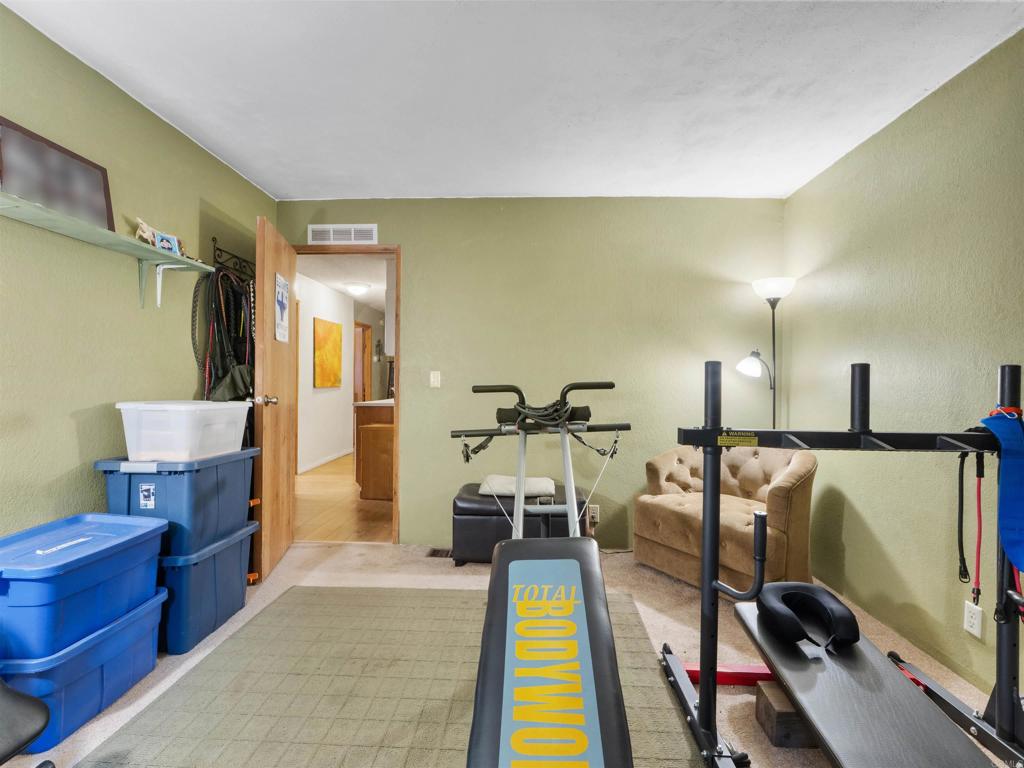4747 Oak Crest Road, Unit 87 Fallbrook, CA 92028 - Photo 19 of 35 Gallery Image 19