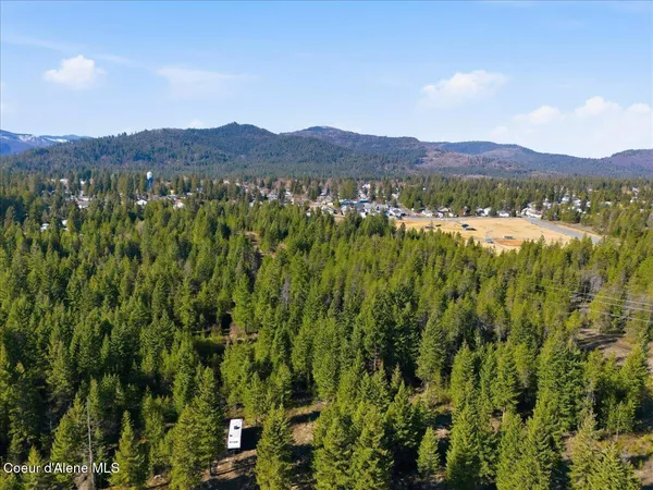 $139,900 | 109 Jefferson Street, Spirit Lake, ID 83869