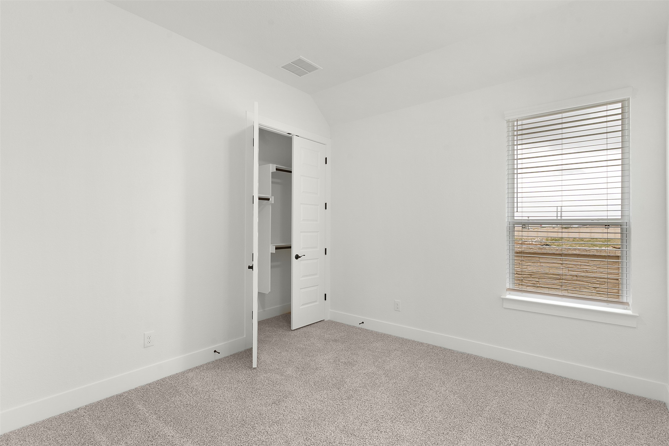 17316 Hope Bergman Road Pflugerville, TX 78660 - Photo 25 of 39 an empty room with windows