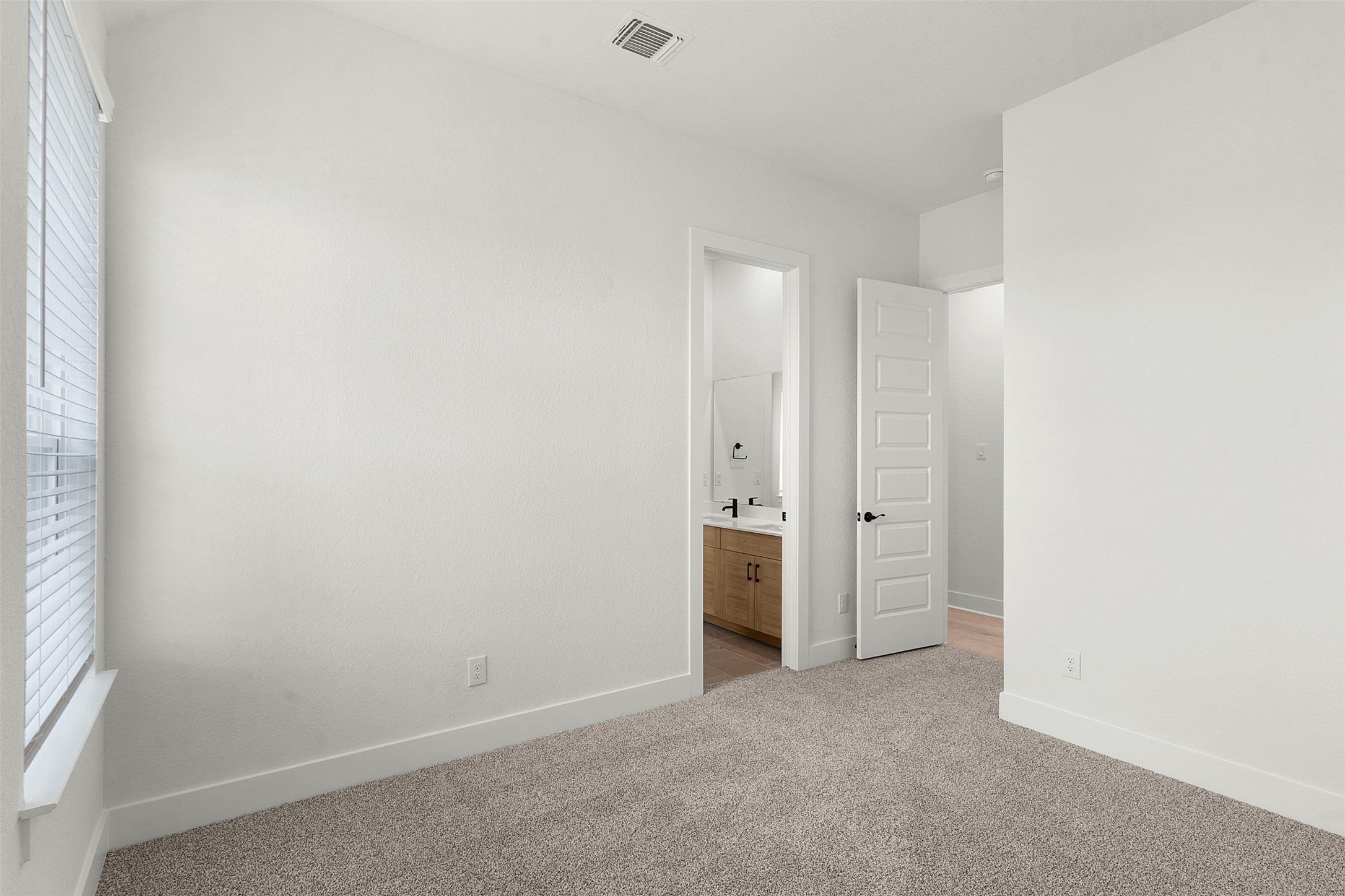 17316 Hope Bergman Road Pflugerville, TX 78660 - Photo 26 of 39 a view of an empty room