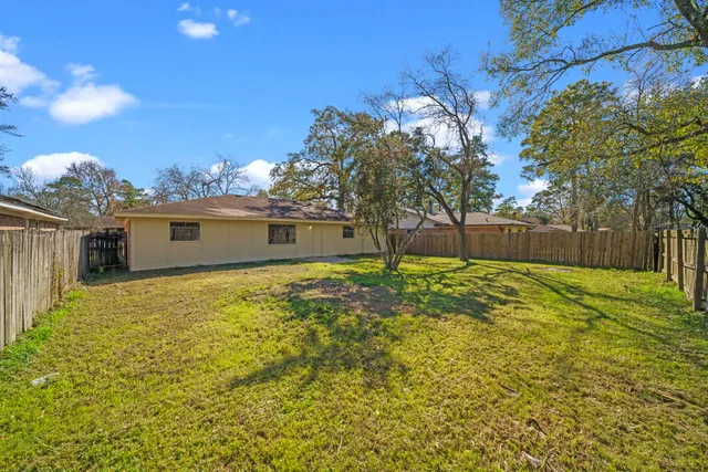 $1,600 | 5015 Fitzwater Drive, Spring, TX 77373