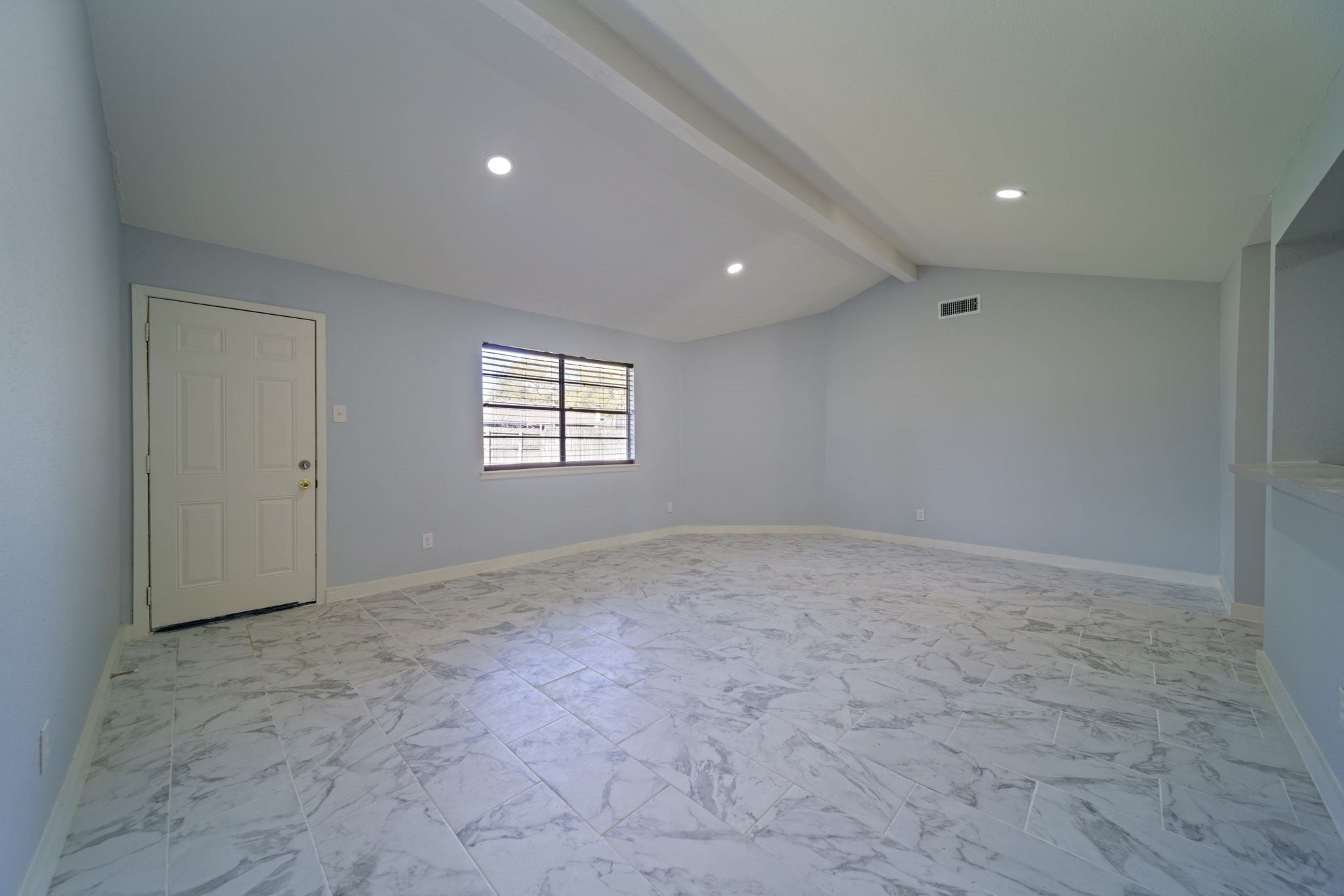 5015 Fitzwater Drive Spring, TX 77373 - Photo 8 of 18