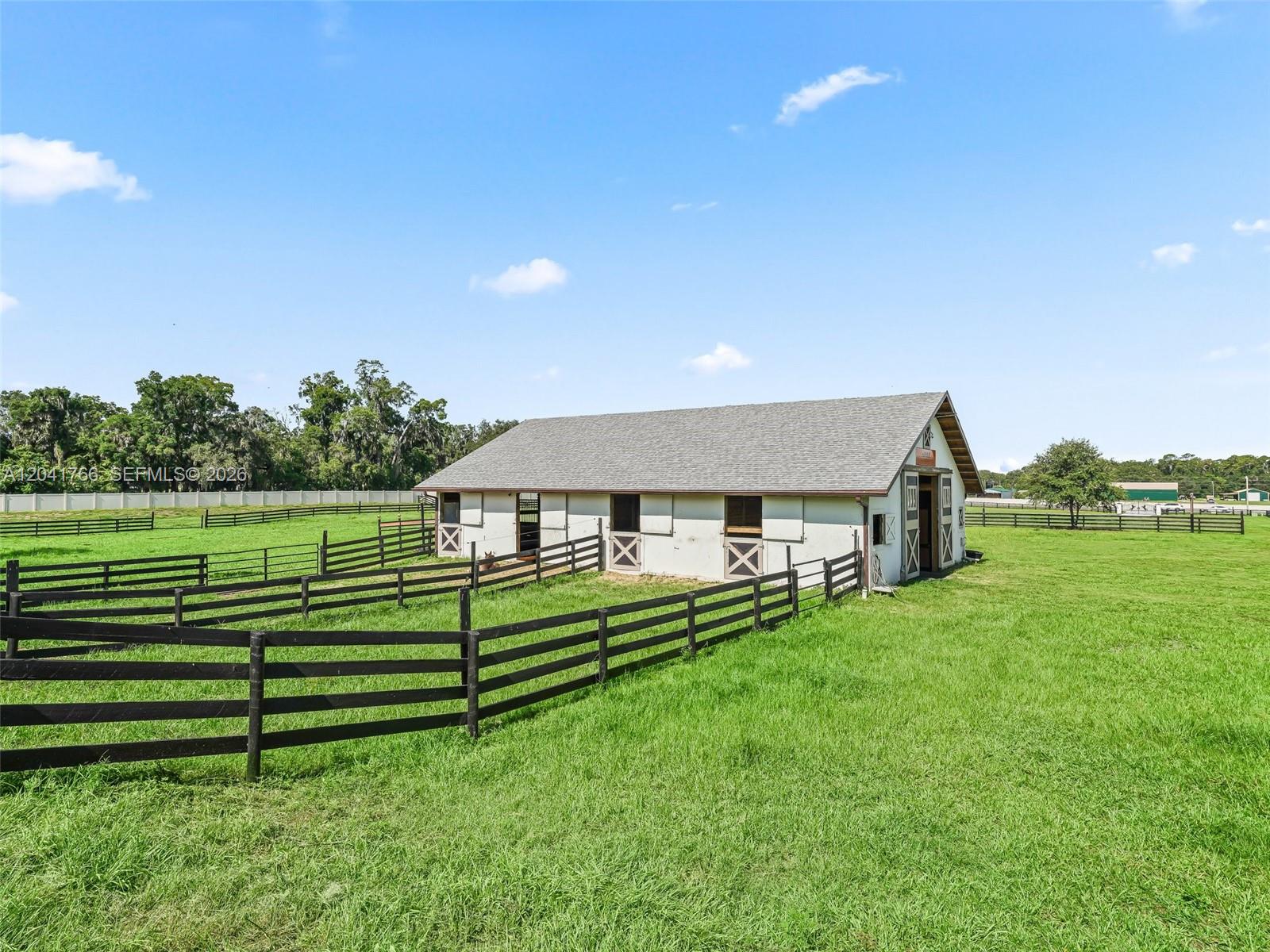 7041 Northeast 22nd Ct Road Ocala, FL 34479 - Photo 46 of 50