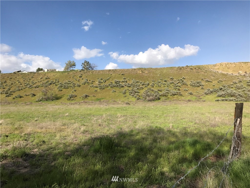 -nna Robinson Road Northeast Moses Lake, WA 98837 - Photo 5 of 11 Gallery Image 5
