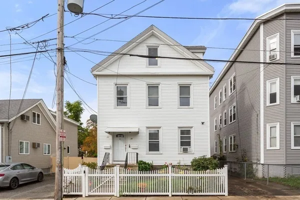 $3,599 | 19-21 Richardson Street, Unit 2, Malden, MA 02148