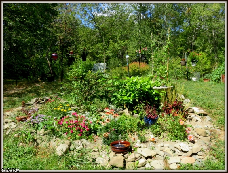 3 Sleepy Hollow Road Newton, NJ 07860 - Photo 21 of 25 a view of a garden