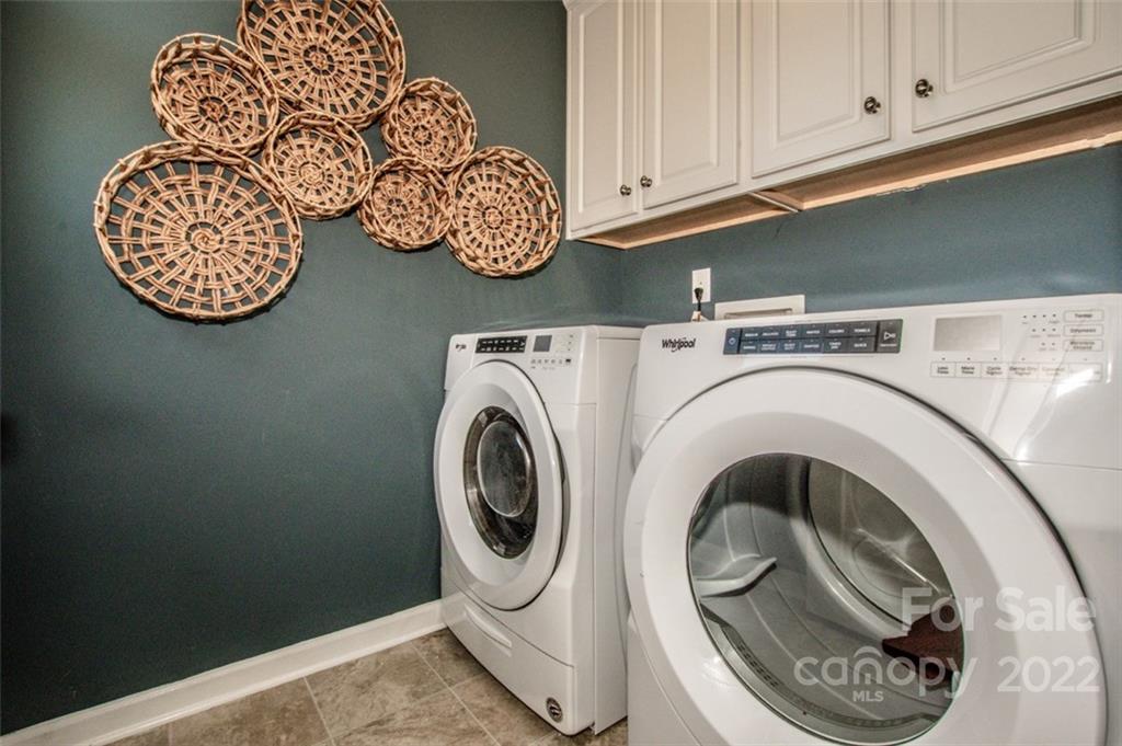 107 East Neel Ranch Road Mooresville, NC 28115 - Photo 28 of 48 a utility room with dryer and washer