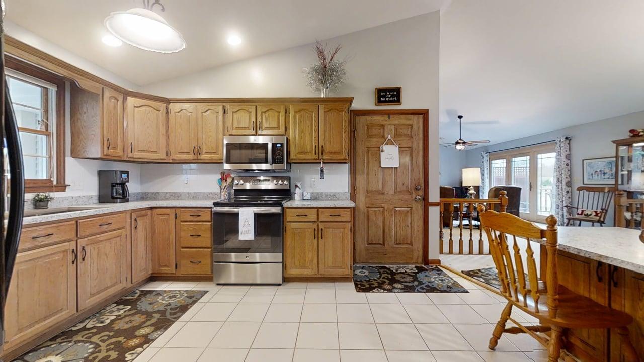 47 Springchester Mattoon, IL 61938 - Photo 15 of 44