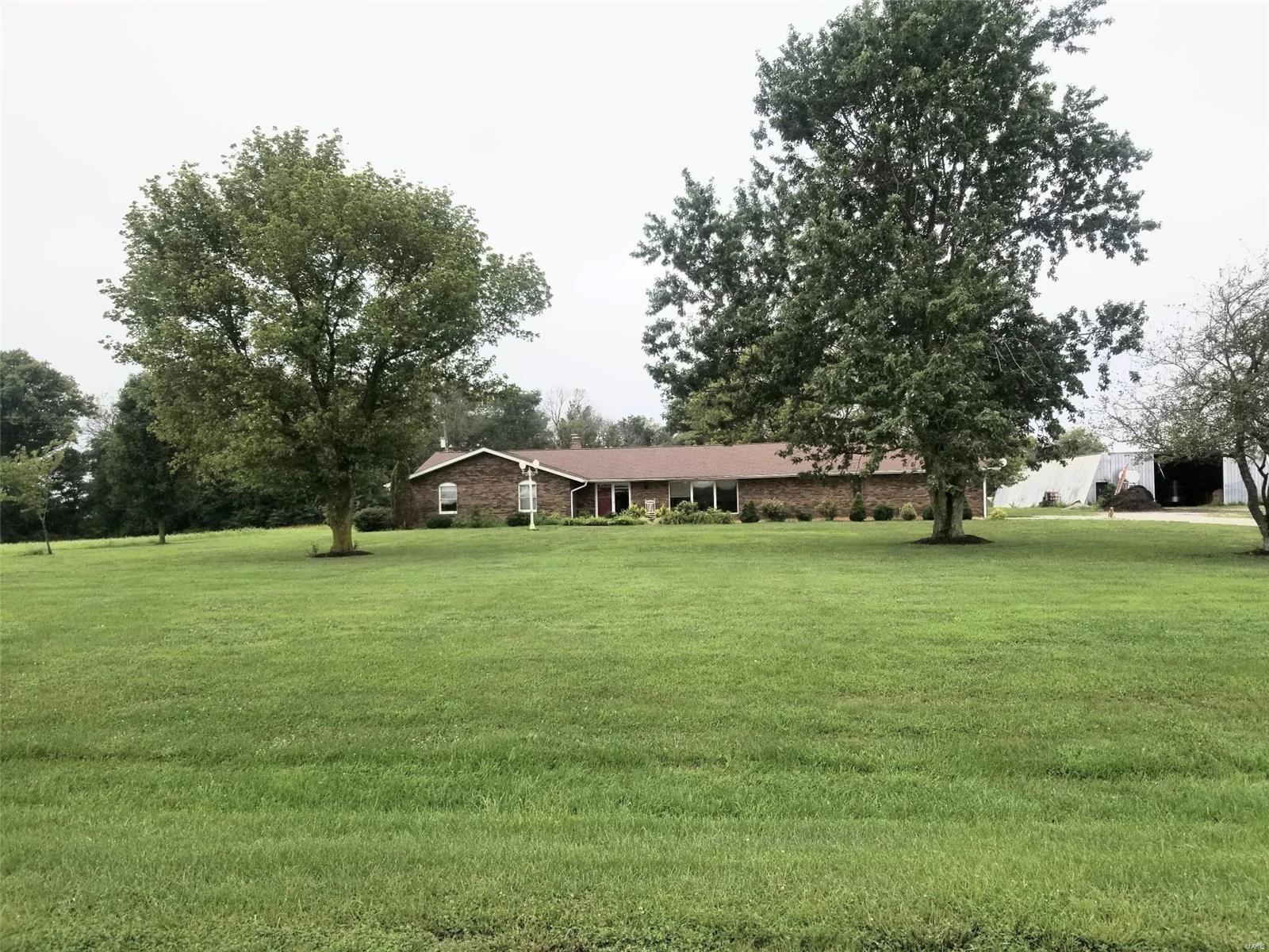 16315 Sweetgum Road Centralia, IL 62801 - Photo 1 of 18 Gallery Image 1