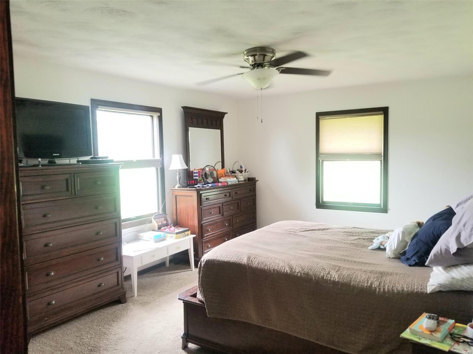 16315 Sweetgum Road Centralia, IL 62801 - Photo 11 of 18 Gallery Image 11