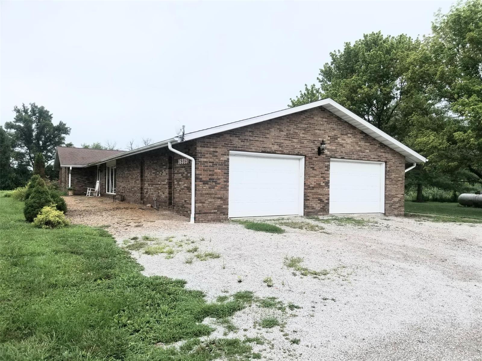 16315 Sweetgum Road Centralia, IL 62801 - Photo 14 of 18 Gallery Image 14