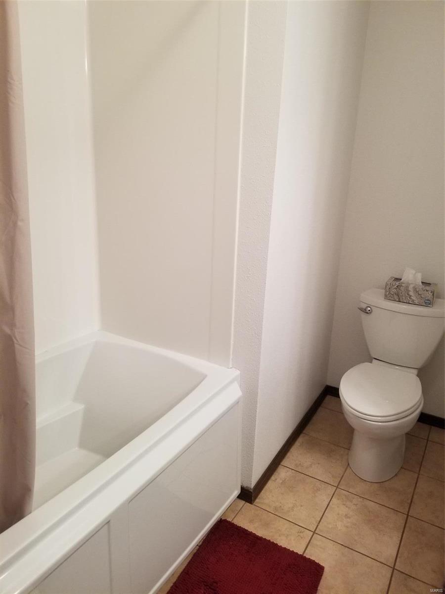 16315 Sweetgum Road Centralia, IL 62801 - Photo 7 of 18 Gallery Image 7