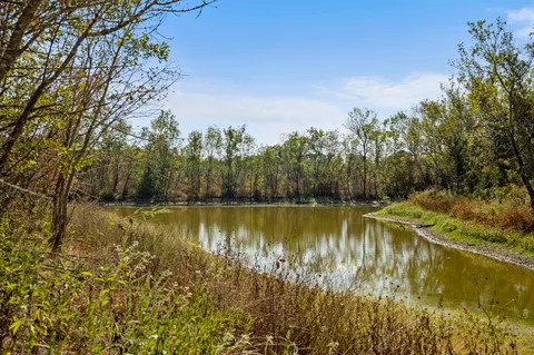 $1,350,000 | 454 Leisure Lane, Cedar Creek, TX 78612