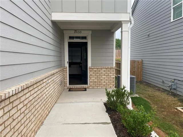 $2,200 | 6055 Hoot Owl Lane, Flowery Branch, GA 30542