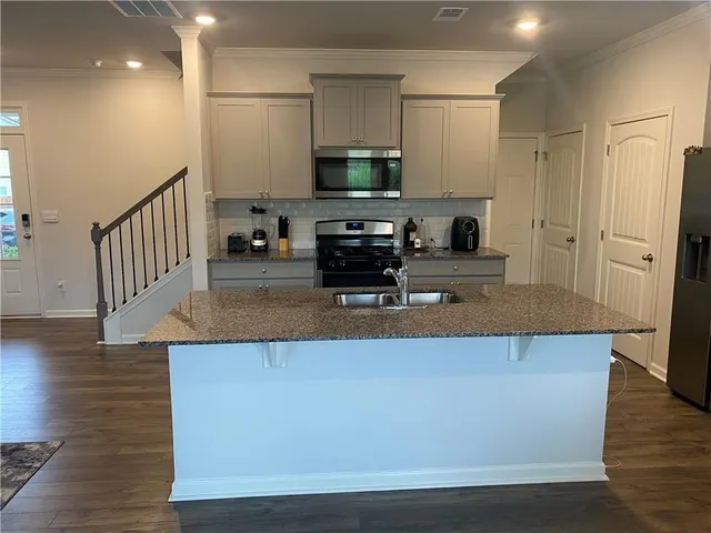 $2,200 | 6055 Hoot Owl Lane, Flowery Branch, GA 30542